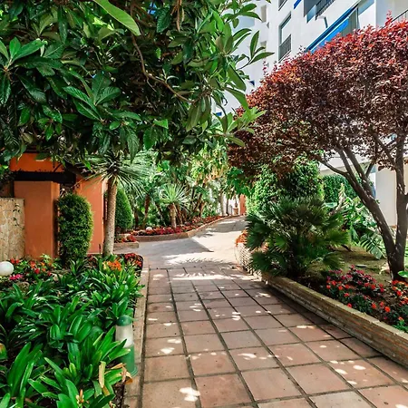 By Riva - Fantastic 1bed In Medina Garden Of Puerto Banus *