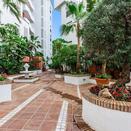 Apartmán By Riva - Fantastic 1bed In Medina Garden Of Puerto Banus