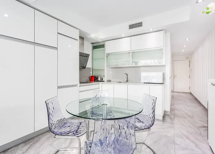 By Riva - Fantastic 1bed In Medina Garden Of Puerto Banus マルベーリャ